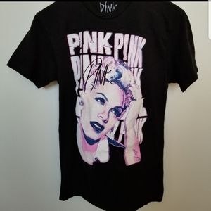 P!NK Summer 2017 Concert Tee
